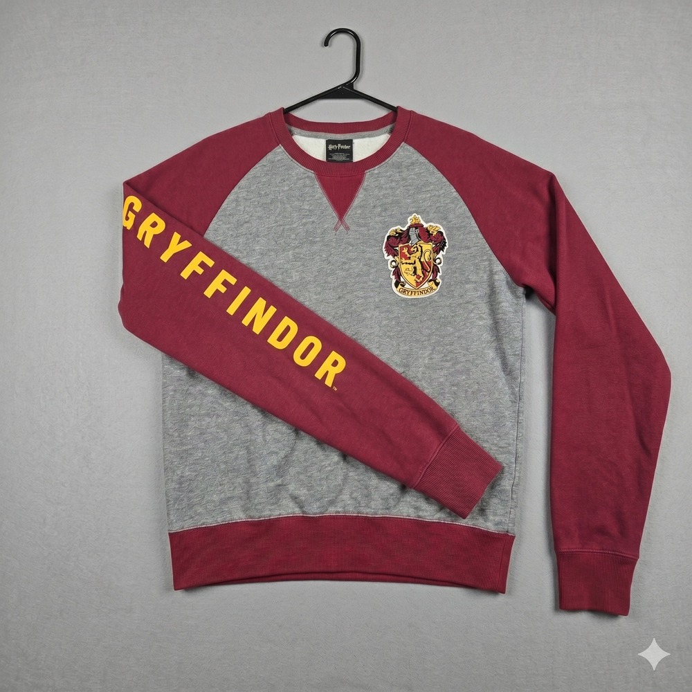 Harry Potter Gryffindor Sweatshirt Universal Studios Grey Maroon Raglan Medium - Picture 2 of 16